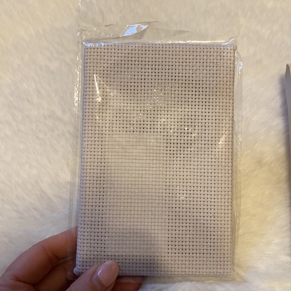 Cross stitch canvas & easel frenchie - Picture 5 of 5